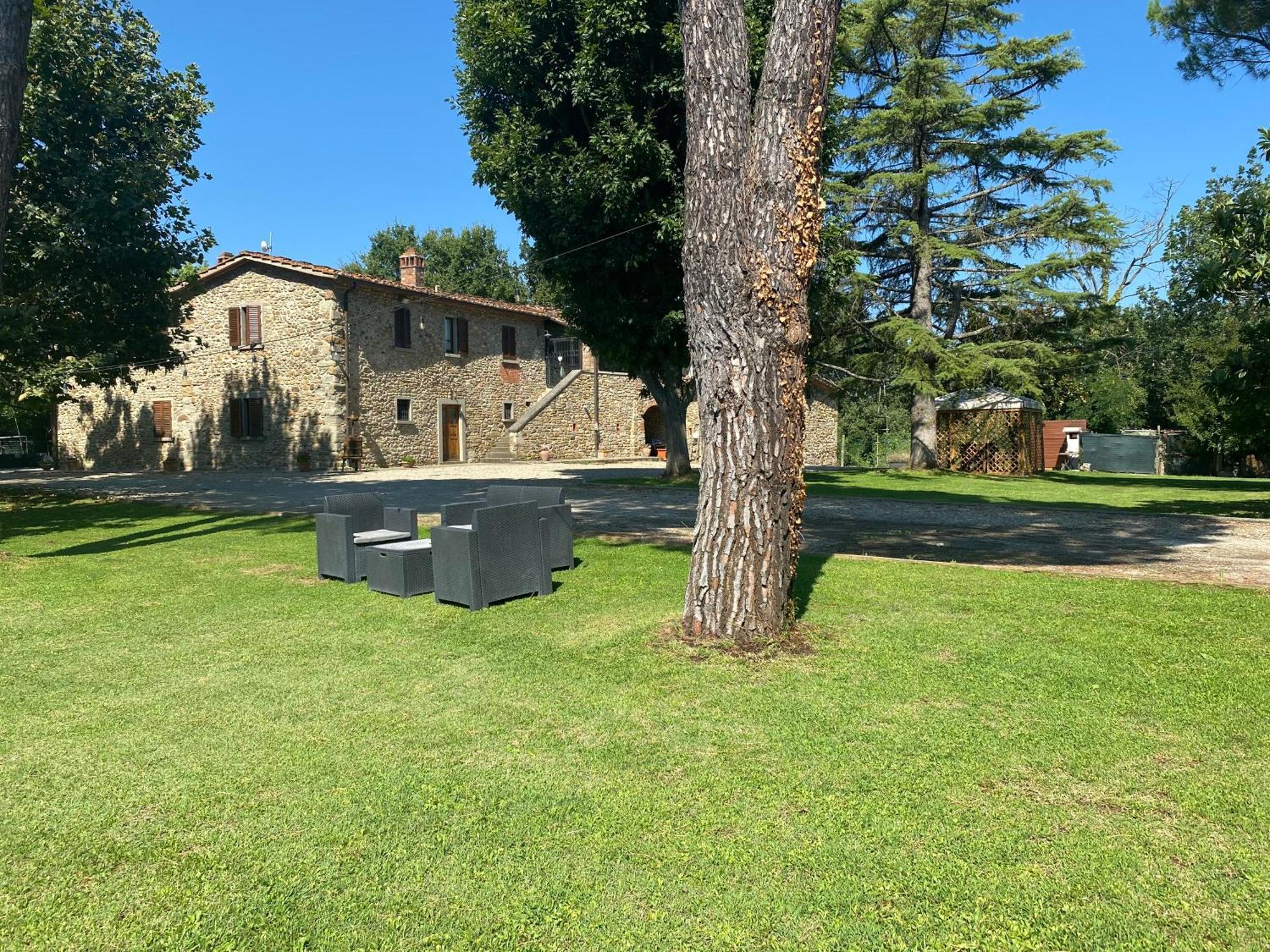 Casa Giogo Guest House Arezzo Bagian luar foto